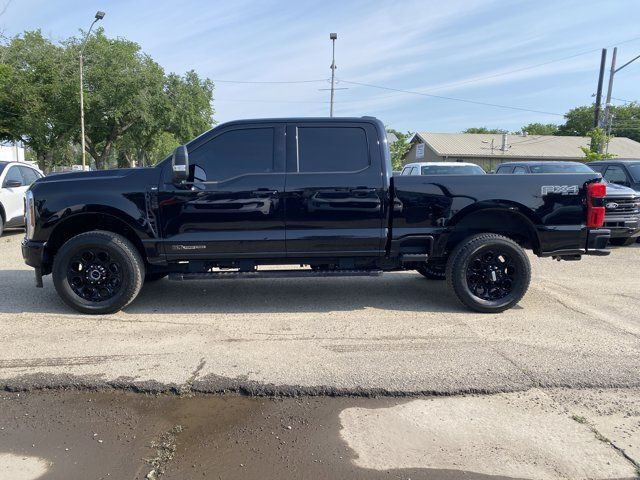 2025 Ford Super Duty F-350 SRW XLT | Crew Cab 160 | Spray in Cars & Trucks in Edmonton - Image 2
