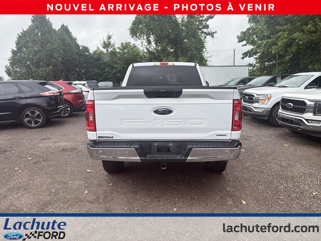 Ford F-150 XLT 4WD SuperCrew 5.5' Box 2022 à vendre in Cars & Trucks in Laurentides - Image 4