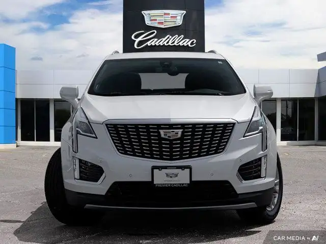 2020 Cadillac XT5 Premium Luxury AWD | 4 New Tires | New Front in Cars & Trucks in Windsor Region - Image 3