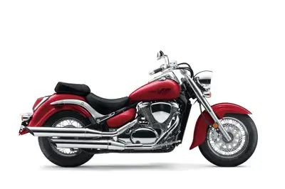 CLASSIC RUMBLE MODERN COMFORT Throaty rumble with refined efficiency. Laid-back riding style with pl...