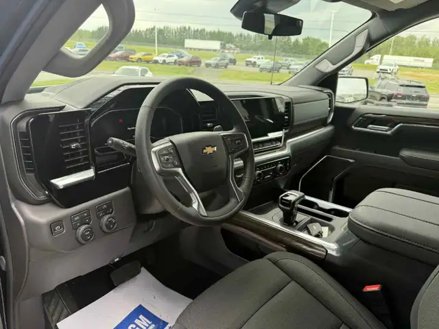 2025 Chevrolet Silverado 1500 LT in Cars & Trucks in Edmundston - Image 13