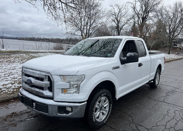2015 Ford F-150 XLT in Cars & Trucks in City of Montréal