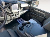 PLENTY OF OPTIONS IN THIS 5500 CAB CHASSIS INCLUDING A 6.7 CUMMINS DIESEL, POWER TAKE OFF GROUP, TAN... (image 9)