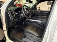 Heated/Ventilated Seats, Heated Steering Wheel, Second Row Heated Seats, Digital Rearview Camera, He... (image 6)