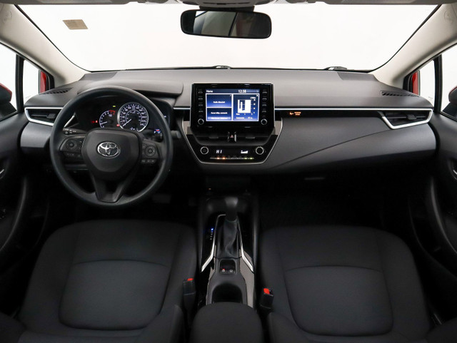 2021 Toyota Corolla LE ANDROID AUTO, APPLE CARPLAY, SIÈGES CHAUF in Cars & Trucks in Longueuil / South Shore - Image 2