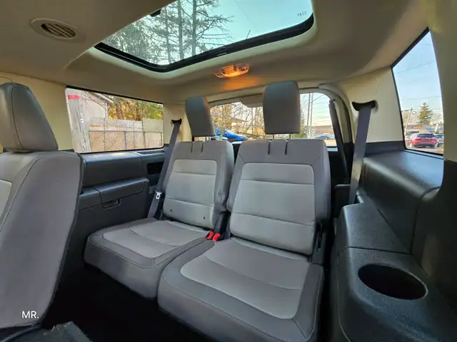 2016 Ford Flex 4dr SEL AWD in Cars & Trucks in City of Toronto - Image 16