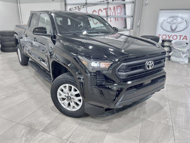 2024 Toyota Tacoma SR5 4WD | Tow Hitch | Blind Spot Monitor in Cars & Trucks in Edmonton - Image 3