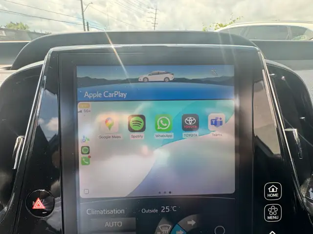 2020 Toyota Prius Prime XLE dans Autos et camions dans Ottawa - Image 30