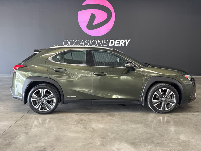 2020 Lexus UX UX 250h SIÈGES EN CUIR TOIT OUVRANT NAVIGATION in Cars & Trucks in Saint-Jean-sur-Richelieu