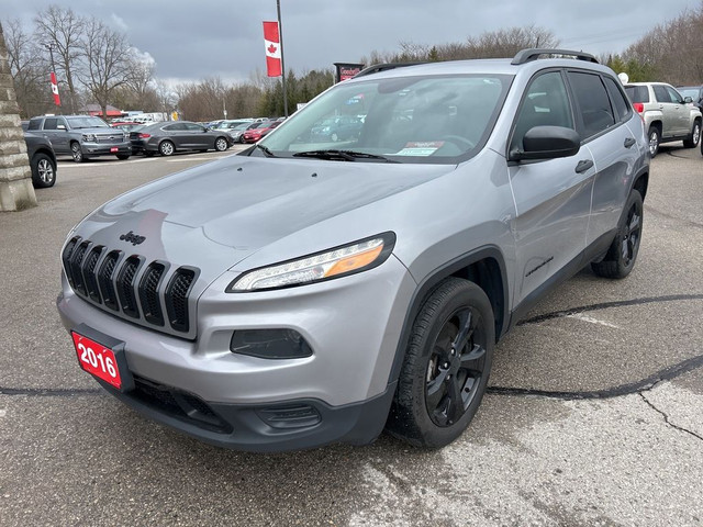  2016 Jeep Cherokee SPORT, CLEAN CARFAX, REMOTE START, BACKUP CA in Cars & Trucks in London - Image 2