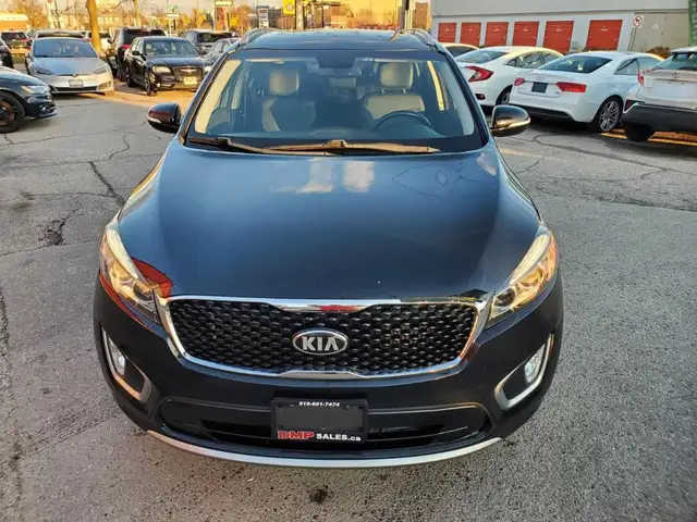 2017 Kia Sorento AWD EX Turbo *Leather / Rear View Camera* in Cars & Trucks in London - Image 13