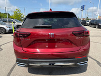 Like-New Luxury: 2024 Buick Envision Preferred AWD - One Owner, Accident-Free, Ultra-Low KMs!Experie... (image 3)