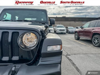 2022 JEEP WRANGLER 4X4 Black Exterior Black Cloth Bucket Seats 2L Turbo Engine Dual zone A/C Cruise... (image 7)