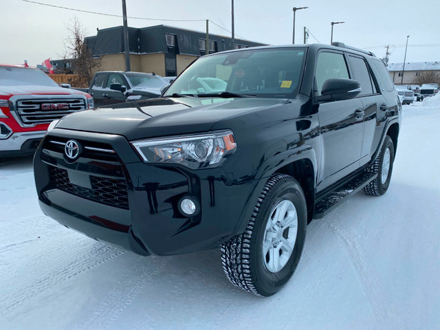 2020 Toyota 4 RUNNER Sr5 *ONE Owner*7-Passenger Seating*4.0L V6* in Cars & Trucks in Grande Prairie