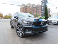 XC40 RECHARGE PURE ELECTRIC ULTIMATE 100% CANADIAN VEHICLE Visit Our Website @ EliteLuxuryMotors.ca... (image 4)