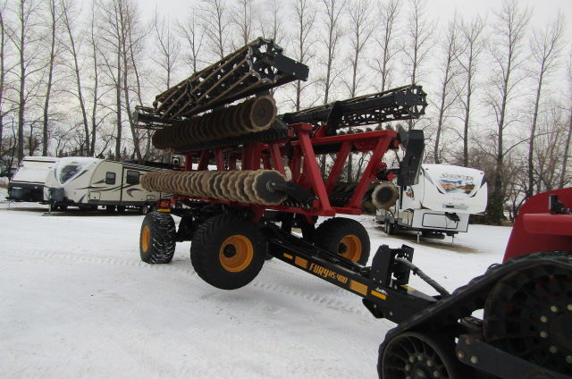 2020 Versatile Fury HS400 40 ft in Farming Equipment in Saskatoon - Image 4