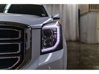 **ACCIDENT FREE - MECHANICALLY CERTIFIED** 118,676 KM This 2019 GMC Yukon AWD SLE is powered by a 5.... (image 5)