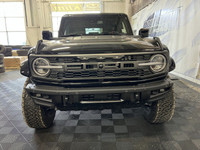 Welcome to the BRAND NEW 2025 FORD BRONO RAPTOR , powered by a 3.0L V6 ECOBOOST ENGINE that's paired... (image 4)
