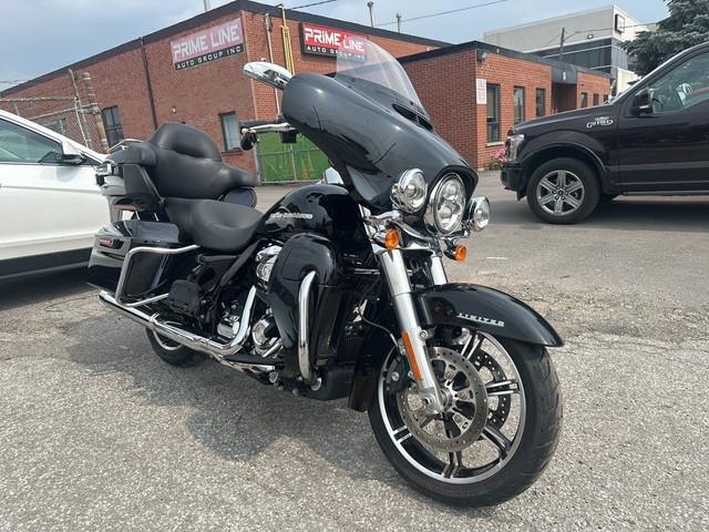  2021 Harley-Davidson Ultra Limited ~ ULTRA LIMITED ~ LOW MILES  in Touring in City of Toronto - Image 4
