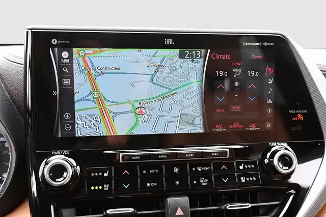 2021 Toyota Highlander 2021 LIMITED + AWD + GPS + CUIR + TOIT +  in Cars & Trucks in Longueuil / South Shore - Image 28