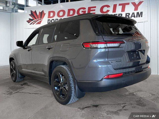 2022 Jeep Grand Cherokee L Altitude in Cars & Trucks in Saskatoon - Image 4