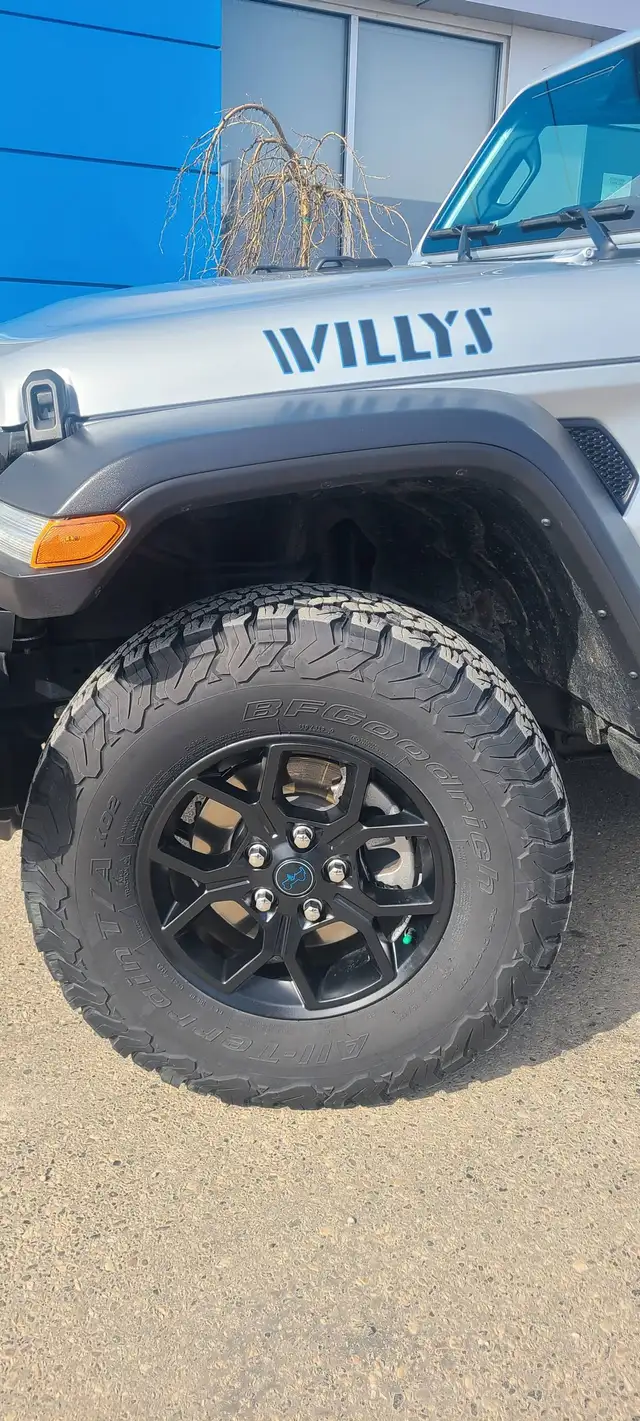 2024 Jeep Wrangler 4xe WILLYS in Cars & Trucks in Nipawin - Image 11