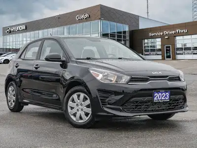 *Sunroof, Heated Steering Wheel, Blind Spot Detection, Heated Seats, Apple CarPlay!* Step into your...
