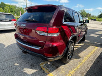 This JEEP GRAND CHEROKEE LIMITED, with a V6 Cylinder Engine engine, features a TRANSMISSION: 8-SPEED... (image 4)