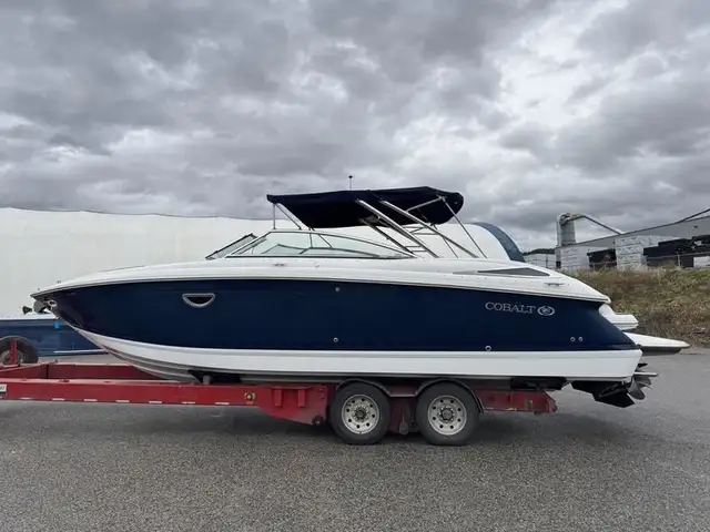 2008 Cobalt Boats 302 in Powerboats & Motorboats in Saskatoon - Image 3