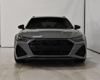 Traction intégrale Audi quattro avec V8 4.0T Audi Sport de 591 chevaux / Apple Carplay + Android Aut... (image 3)