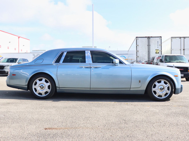 2004 Rolls-Royce Phantom Taupe Leather | Aftermarket Radio | Blu in Cars & Trucks in Oakville / Halton Region - Image 3