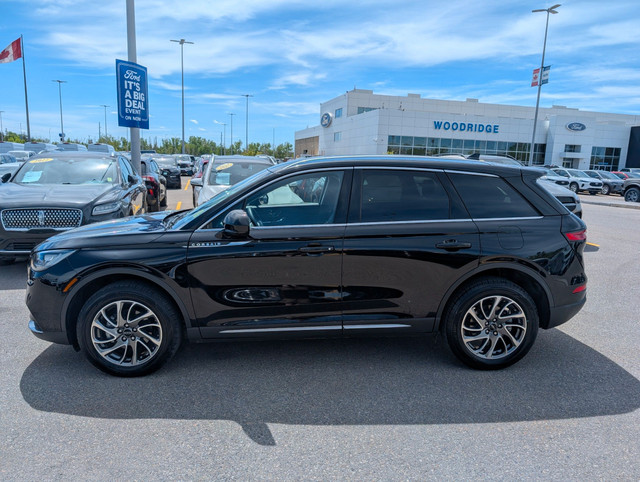 2022 Lincoln Corsair Standard 2.0T, NAVIGATION, SUNROOF, LEAT... in Cars & Trucks in Calgary - Image 2