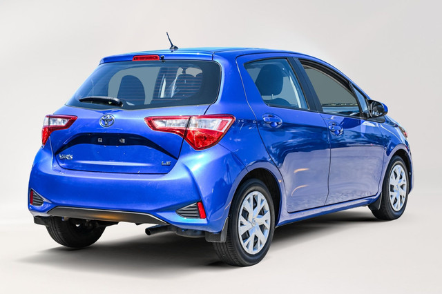 2019 Toyota Yaris Hatchback LE | Caméra Recul | Sièges Chauffant in Cars & Trucks in City of Montréal - Image 4