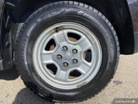 This Jeep Patriot has a strong Regular Unleaded I-4 2.0 L/122 engine powering this 5-Speed Manual tr... (image 6)