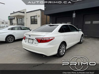 2017 Toyota Camry Hybrid XLE Automatique avec Sièges en Cuir Toit Ouvrant GPS Caméra de Recul Systèm... (image 4)