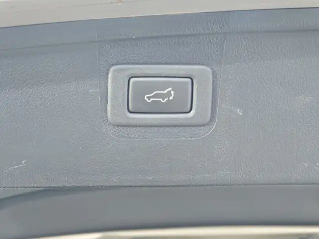 2015 Subaru Outback 2.5i Premium 4dr All-wheel Drive CVT in Cars & Trucks in City of Toronto - Image 16