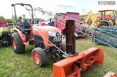 4WD, ROLLBAR, COMES w/ KUBOTA B2782 5FT FRONT MOUNT SNOW BLOWER, SINGLE AUGER, MANUAL TURN, HYDROSTA...