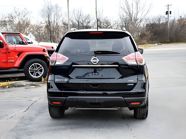 2015 Nissan Rogue AWD GREAT CONDITION ! WE FINANCE ALL CREDIT in Cars & Trucks in London - Image 3