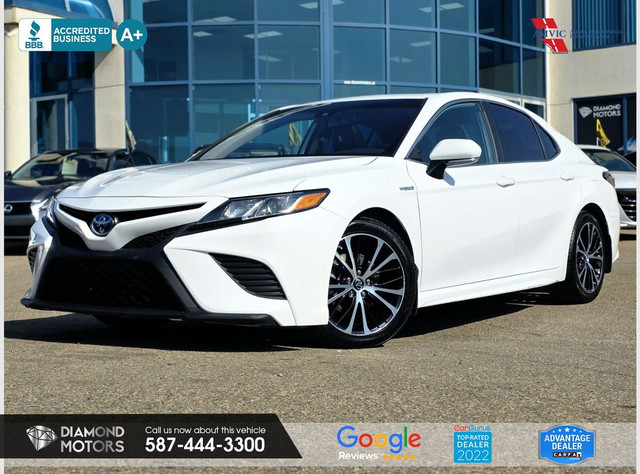 2019 Toyota Camry Hybrid SE in Cars & Trucks in Edmonton