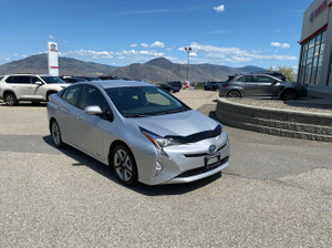 2018 Toyota Prius Touring