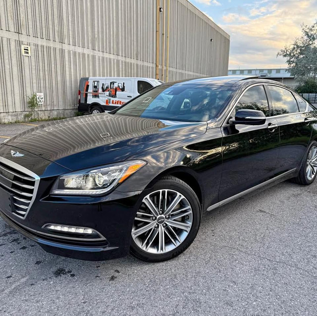 2015 Hyundai Genesis sedan Technology / FULLY LOADED! TWO KEYS / in Cars & Trucks in Ottawa