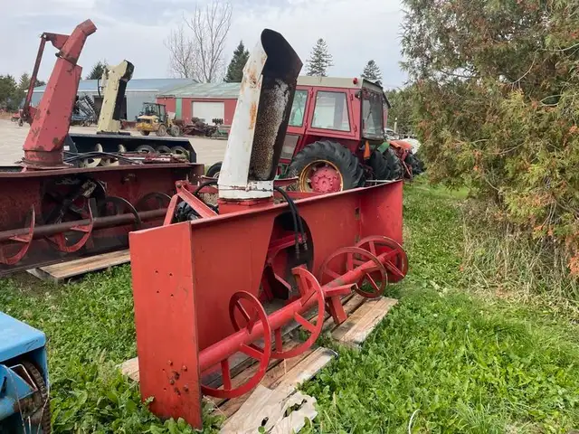 Smyth 8ft Snow Blower with Hydraulic Chute | Single Auger in Heavy Equipment in Stratford - Image 4