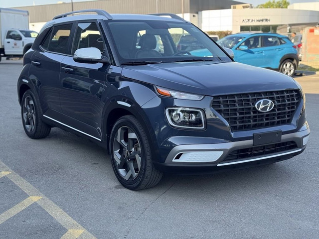 2020 Hyundai Venue URBAN w/ LOW KMS / AUTOMATIC in Cars & Trucks in Calgary - Image 3