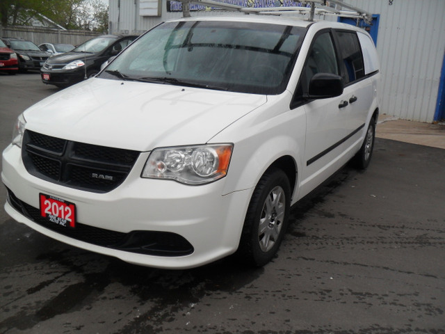 2012 Ram Cargo Van 1 OWNER|CARGO|LADDER RACK|SHELVING in Cars & Trucks in Kitchener / Waterloo - Image 4