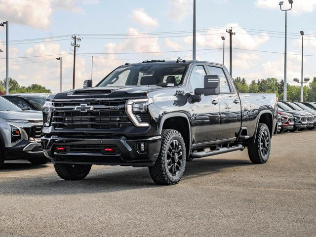 2025 Chevrolet Silverado 3500HD LT in Cars & Trucks in Edmonton - Image 4