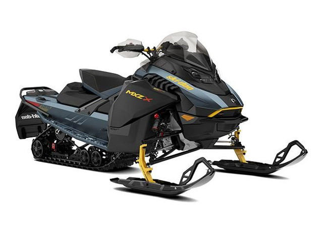 2026 Ski-Doo MXZ X 137 850 E-TEC RipSaw 1.25'' E.S. w/ 10.25'' T in Snowmobiles in Lanaudière