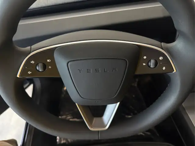 Tesla Model 3 2024 in Cars & Trucks in Markham / York Region - Image 67