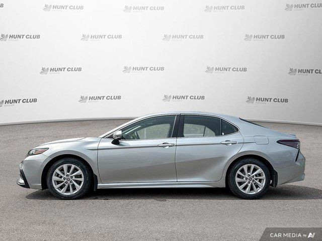 2024 Toyota Camry SE in Cars & Trucks in Ottawa - Image 3