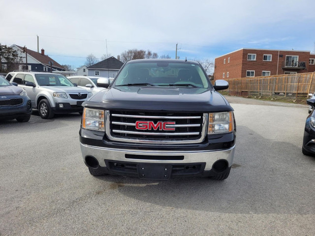 2013 GMC Sierra 1500 2WD Ext Cab 143.5" SL in Cars & Trucks in St. Catharines