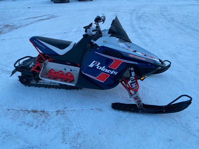 2011 Polaris 800 RUSH 121" Electric Start FINANCING AVAILABLE! in Snowmobiles in Saskatoon - Image 4